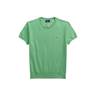 Acquista subito la Maglia Donna, realizzata in misto cotone con scollatura a giro collo, maniche corte e logo a contrasto sul petto, firmata Ralph Lauren su Old England: vieni a scoprire tutta la collezione sul nostro sito