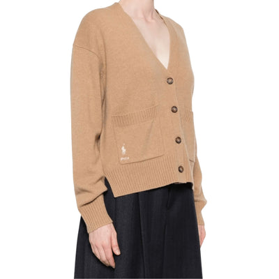 Cardigan Donna con tasche applicate Beige modella frontale