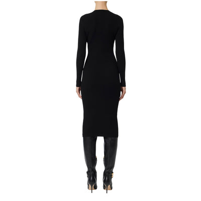 Acquista subito l'Abito Donna, in maglia, con scollo a V e bottoni dorati e taschino in raso con logo in metallo dorato firmato Elisabetta Franchi, su Old England: vieni a scoprire tutta la collezione sul nostro sito