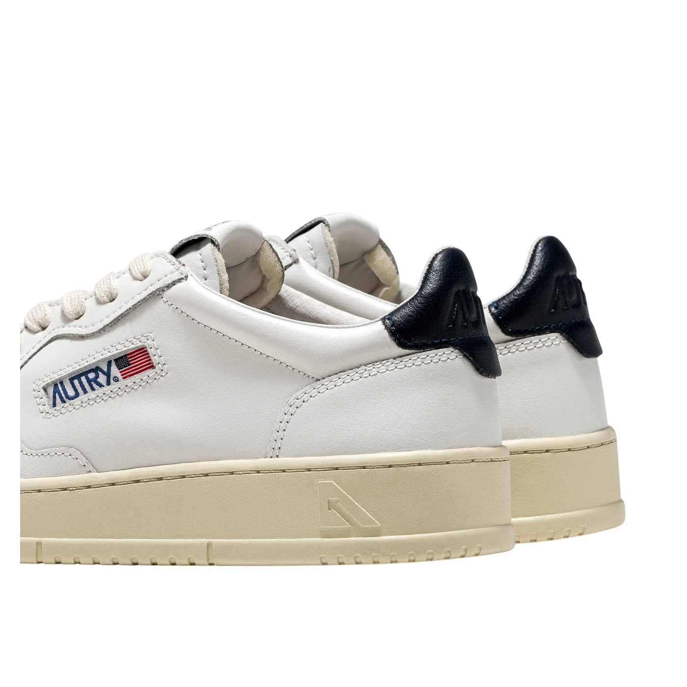 Sneakers Uomo Medalist Low in pelle bianca dettaglio retro