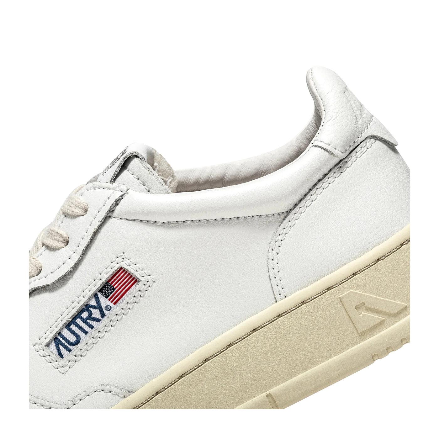 Sneakers Donna Medalist Low in pelle bianca dettagli