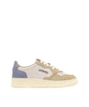 Acquista subito la Sneakers Donna, in pelle scamosciata, punta tonda traforata e label con ricamo cucita sulla linguetta, firmata Autry su Old England: vieni a scoprire tutta la collezione sul nostro sito