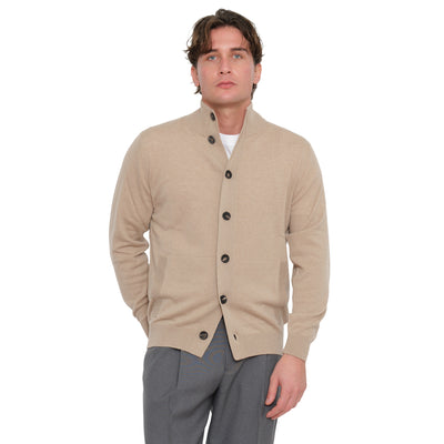  Cardigan Uomo con bottoni e tasche Beige modello frontale