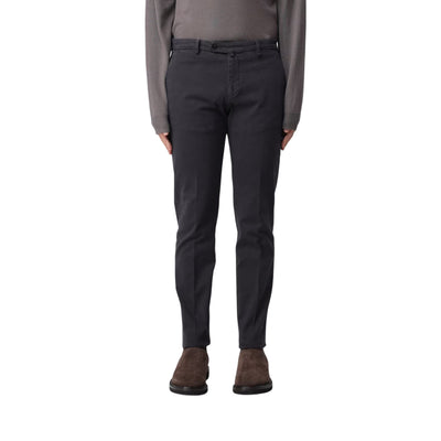 Pantaloni Uomo Chino tinta unita grigio scuro