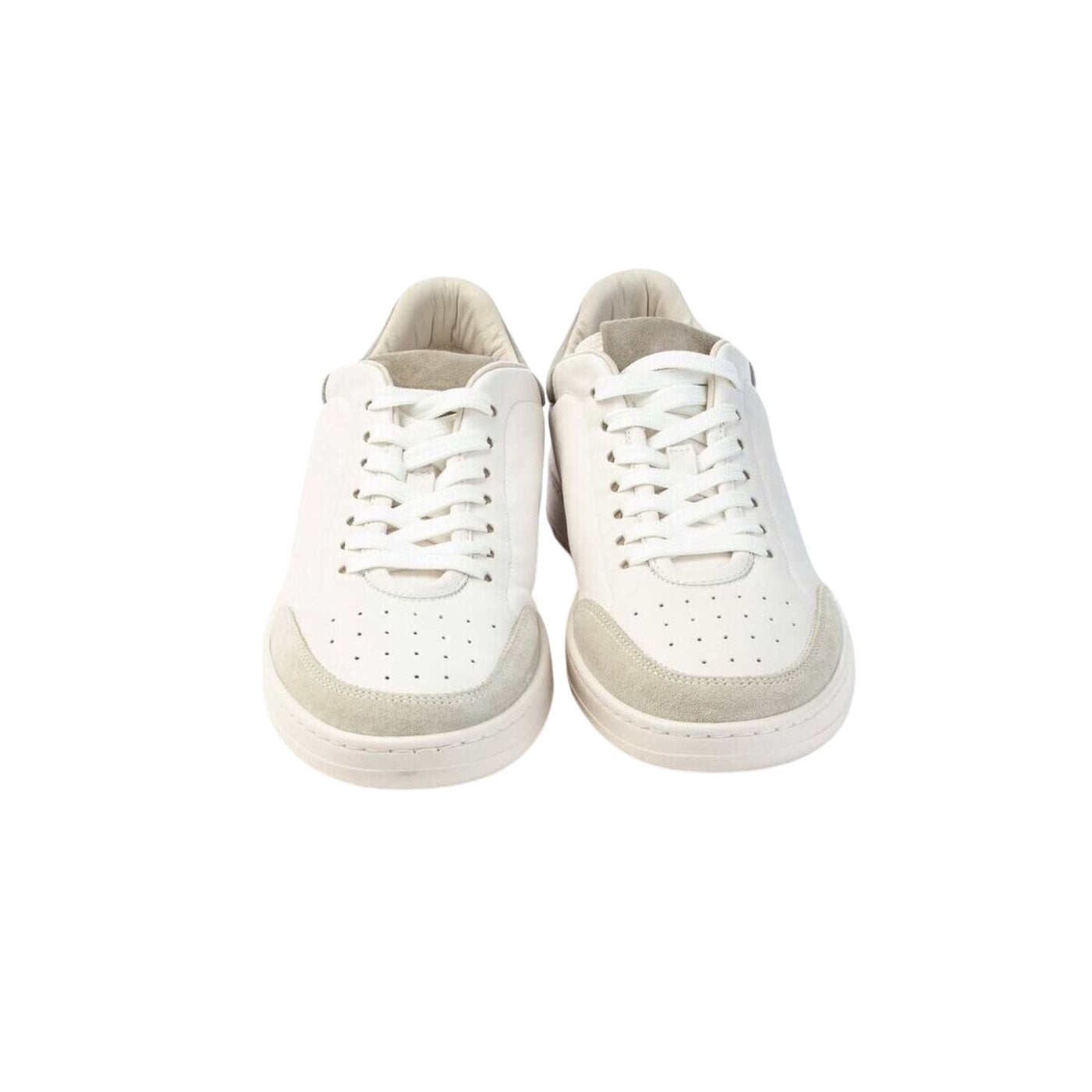 Acquista subito la Sneakers Uomo, con suola in gomma resistente, punta camosciata traforata arrotondata, chiusura con lacci e dettaglio decorativo sul retro firmata Barracuda su Old England: vieni a scoprire tutta la collezione sul nostro sito. 