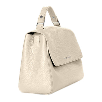 Borsa a mano con effetto martellato Beige