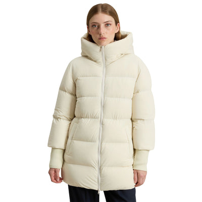 Piumino Donna Cloud in nylon elasticizzato Crema modella frontale