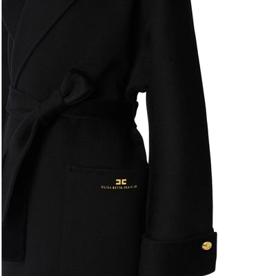 Cappotto Donna in lana nera con cintura deettaglio