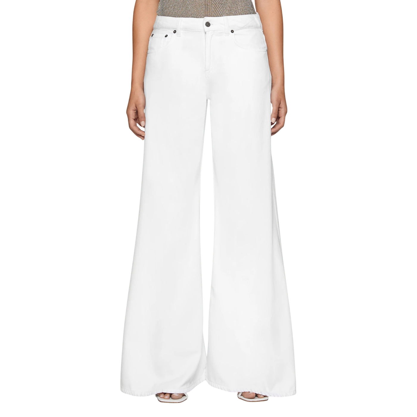 Jeans Donna wide leg bianchi modella frontale