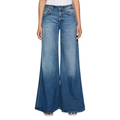 Jeans Marlen da Donna wide leg in denim modella frontale