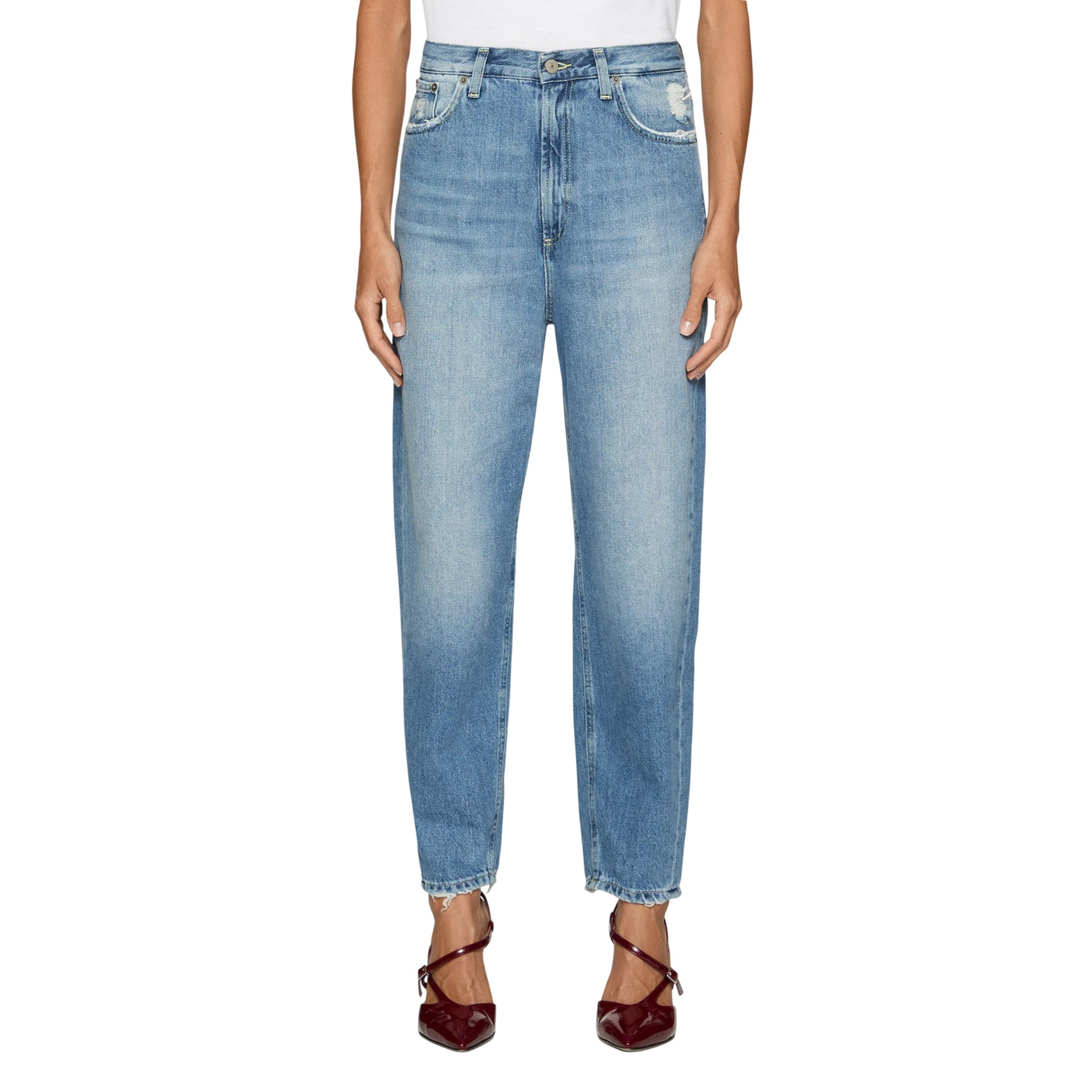 Jeans Donna Bessie loose in denim modella frontale