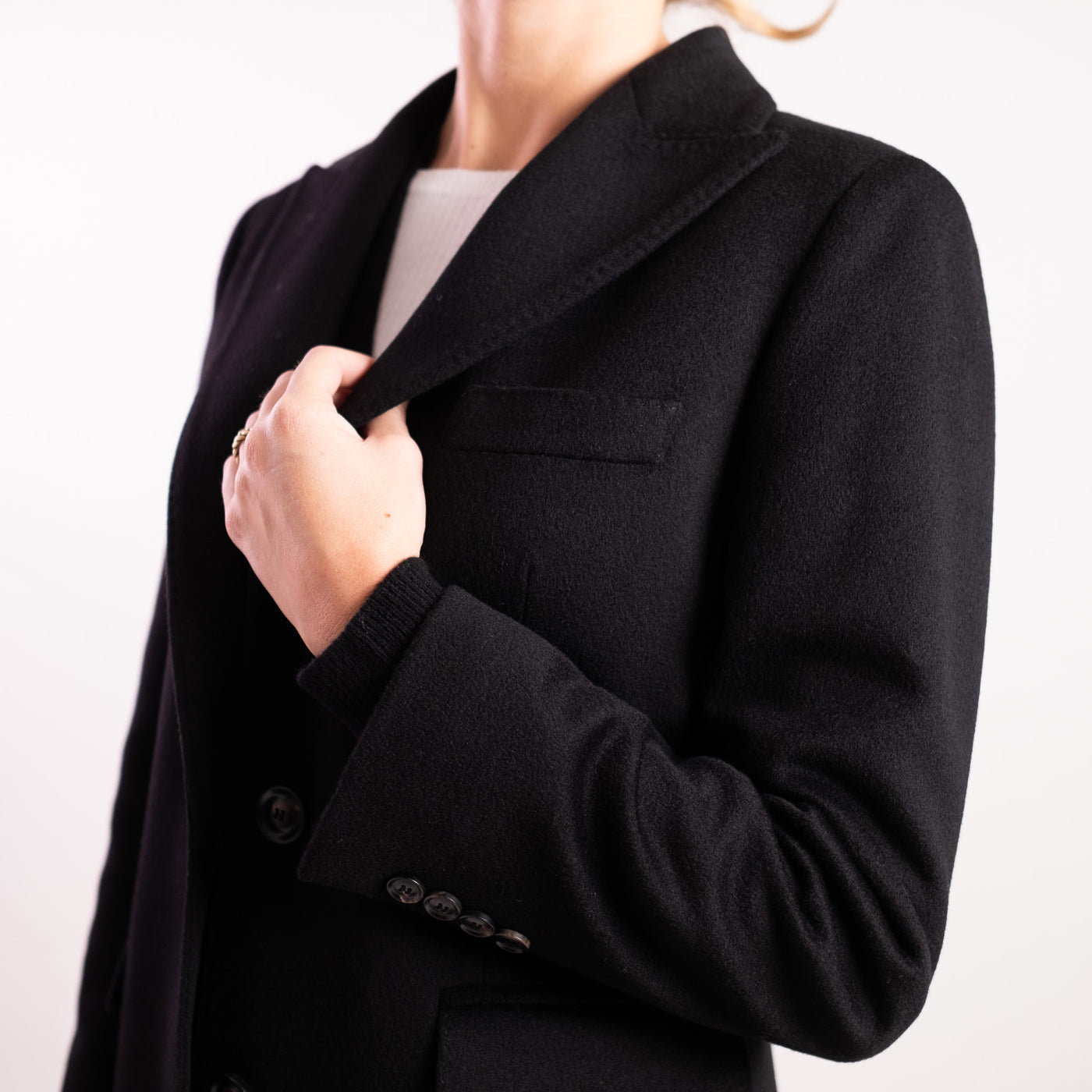 Cappotto Donna Nero con chiusura monopetto