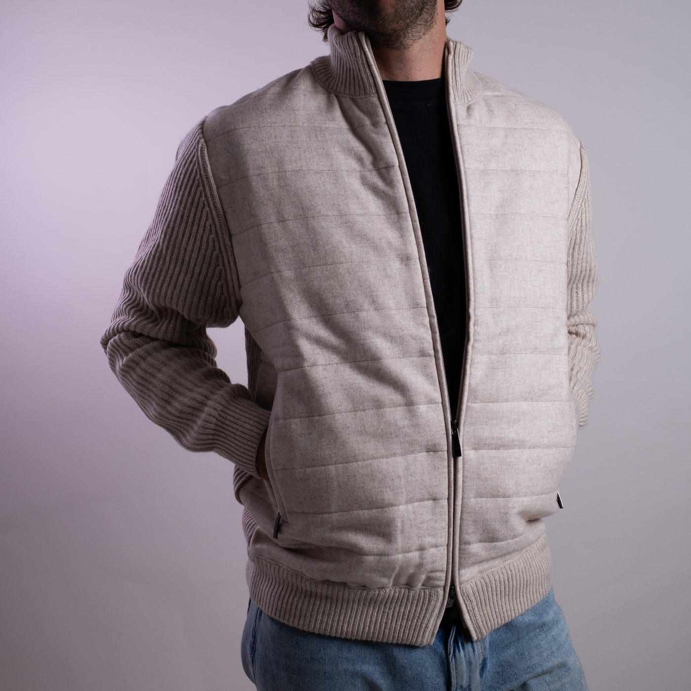 Cardigan Uomo imbottito davanti con zip beige