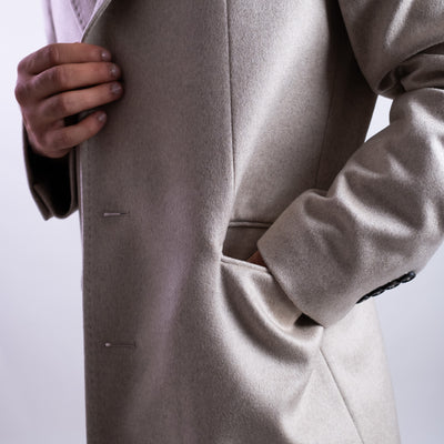 Cappotto Uomo in puro cashmere beige dettaglio