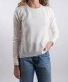 Maglia girocollo Donna in cashmere bianco modella frontale