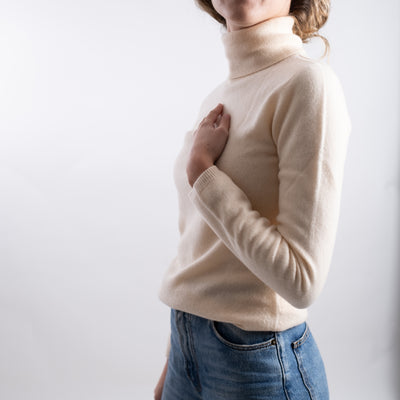 Maglia Donna a collo alto in tinta unita laterale