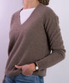 Maglia Donna in cashmere marrone con scollo a V