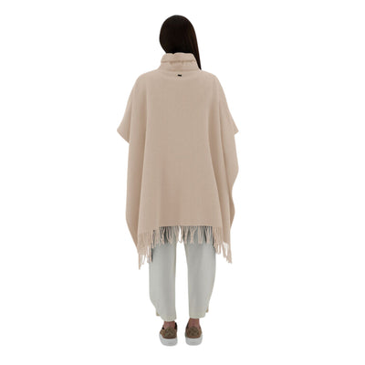 Poncho Donna con frange Beige modella retro
