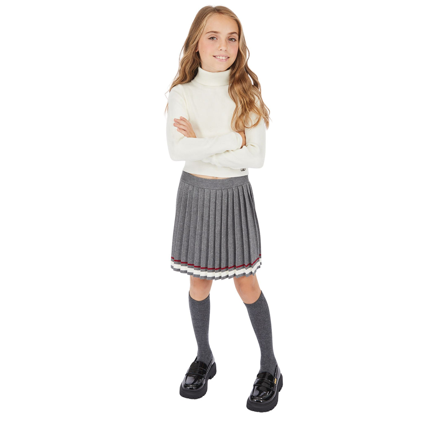 Completo Bambina con maglione e gonna plissé modella frontale