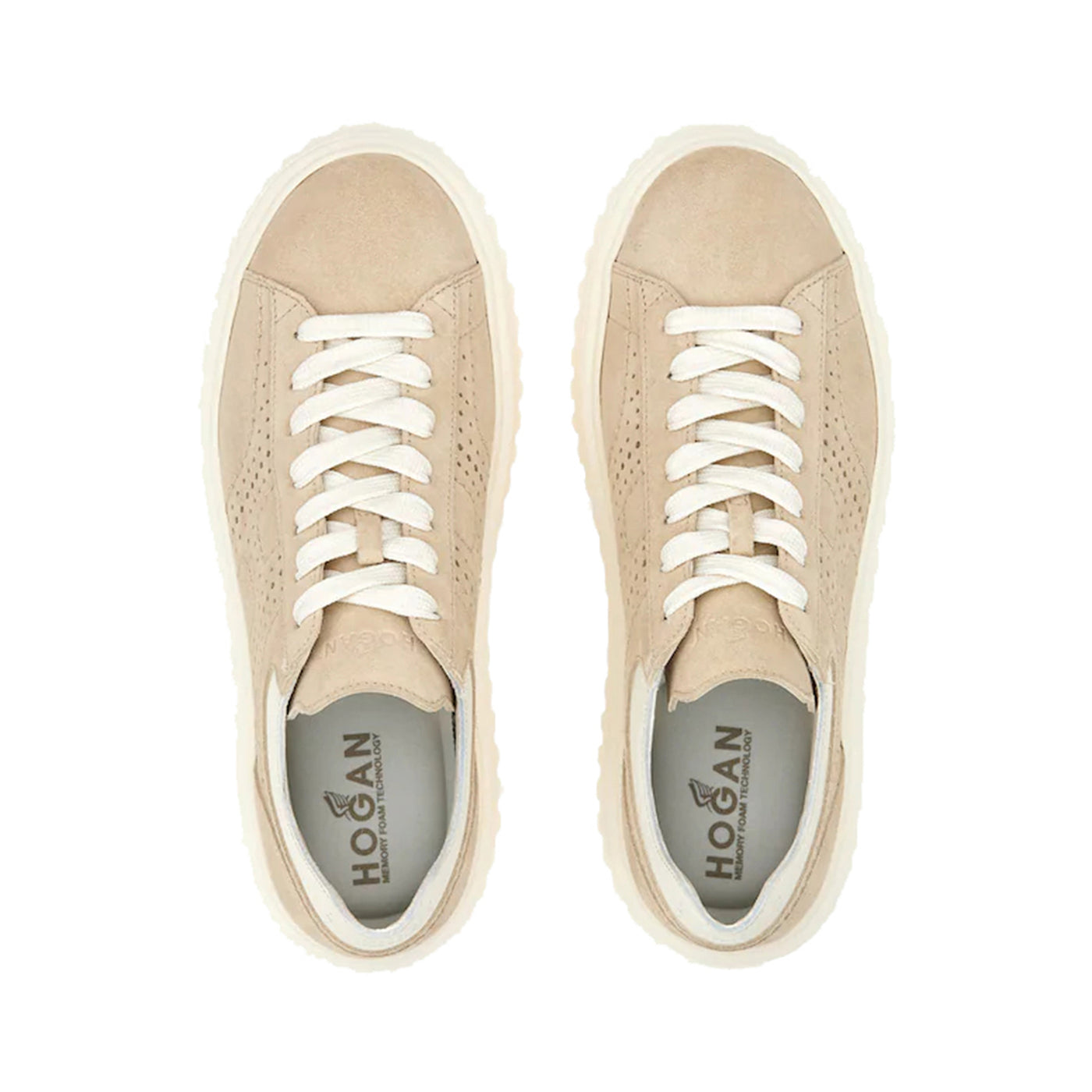 Women's sneakers with perforated side logo