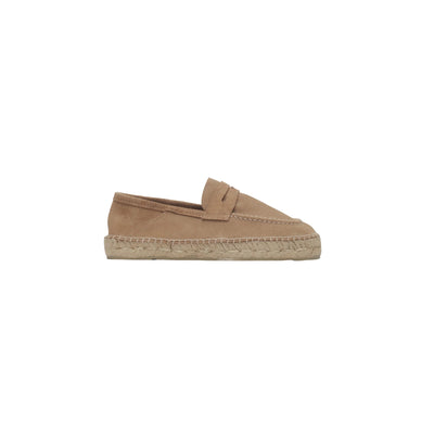 Acquista subito le Espadrillas Donna, in tomaia di pelle scamosciata, e suola in juta naturale firmate Manebì, su Old England: vieni a scoprire tutta la collezione sul nostro sito