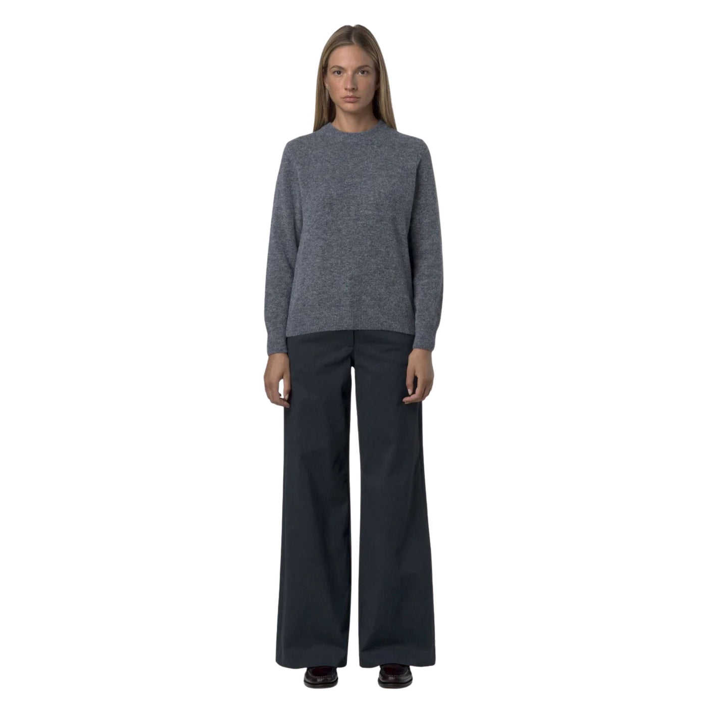 Pantaloni chino da donna Tyanne modella frontale 