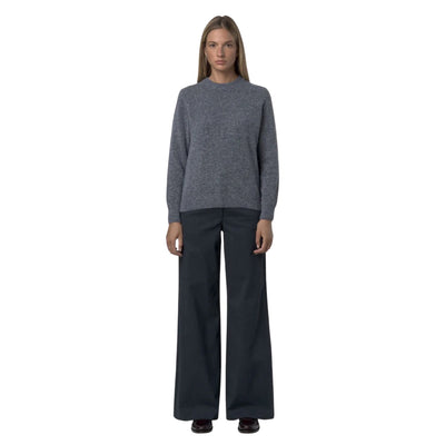 Pantaloni chino da donna Tyanne modella frontale 