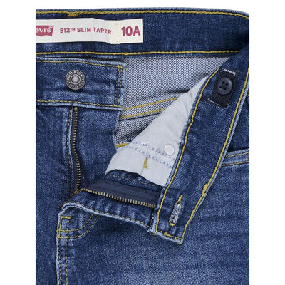 Acquista subito il Jeans da Bambino, misto cotone, modello a cinque tasche e chiusura con zip e bottone firmato Levi's su Old England: vieni a scoprire tutta la collezione sul nostro sito