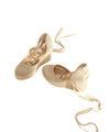 Acquista subito le Espadrillas Donna, realizzate in canapa biologica e suola in juta naturale e lacci ad incrocio, firmate Manebì su Old England: vieni a scoprire tutta la collezione sul nostro sito.