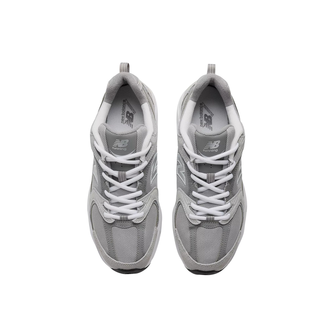 Sneakers Unisex modello 530 Grigio dettagli scamosciati 