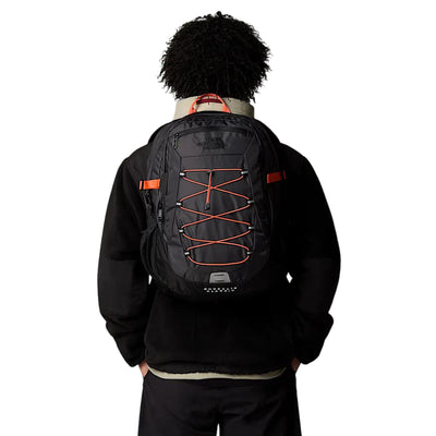 Zaino Unisex Borealis Classic Grigio scuro su modello