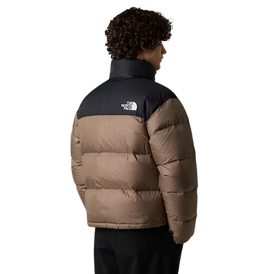 Piumino Uomo Retro Nuptse 1996 Marrone/Nero, dalla vestibilità comoda con cappuccio ripiegabile