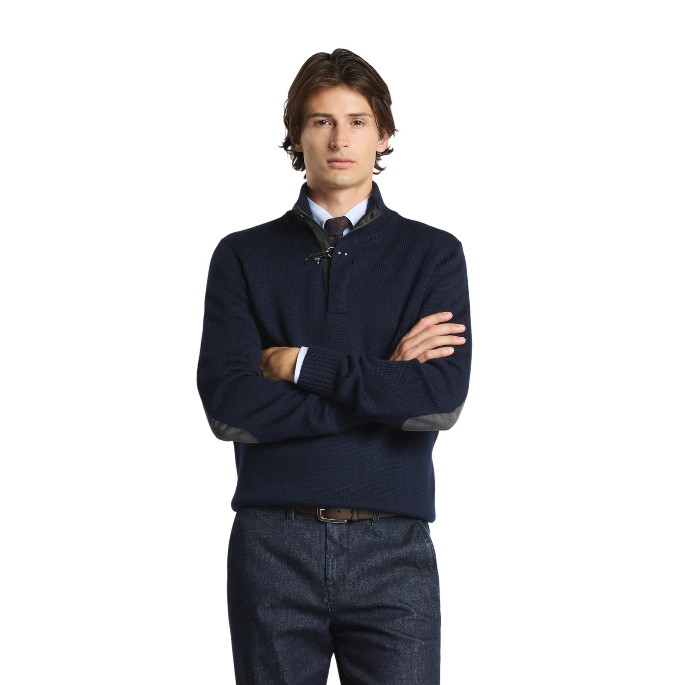 Maglia Uomo in lana vergine, con scollatura dotata di gancio e toppe sui gomiti