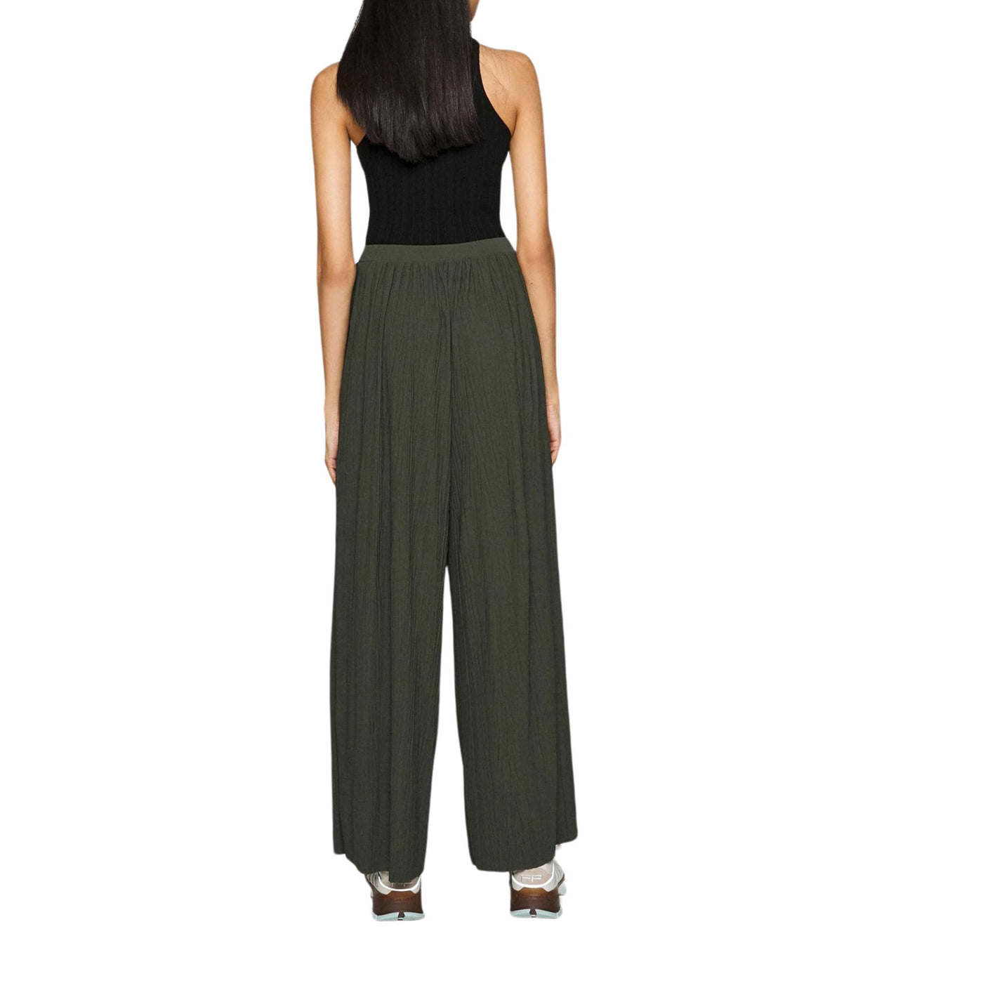 Women's trousers with wide leg