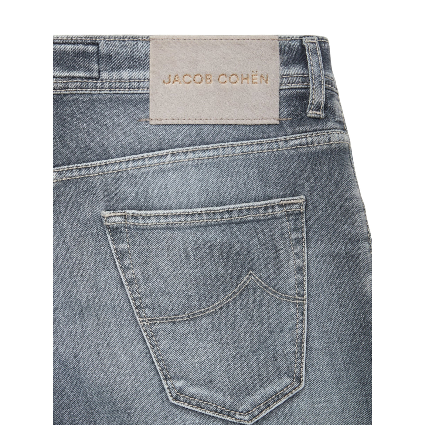 Jeans Uomo Scott Slim carrot Grigio dettaglio etichetta