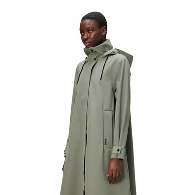 Impermeabile Donna Suva Vision Softshell A-Line modella ravvicinata
