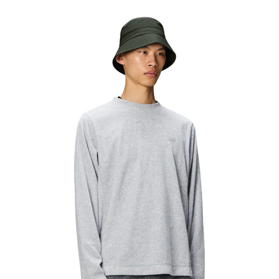 Cappello Unisex Bucket impermeabile Verde scuro modello
