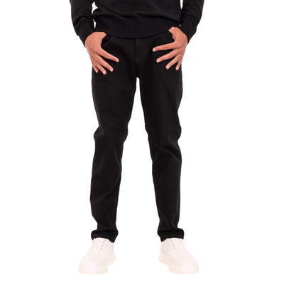 Jeans Uomo in denim di cotone dal lavaggio nero, con etichetta posteriore 