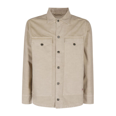 Acquista subito la Camicia Uomo, realizzata in puro cotone, colletto classico, chiusura con bottoni frontali e due tasche frontali con patta e bottoni, firmata Roy Roger's su Old England: vieni a scoprire tutta la collezione sul nostro sito.