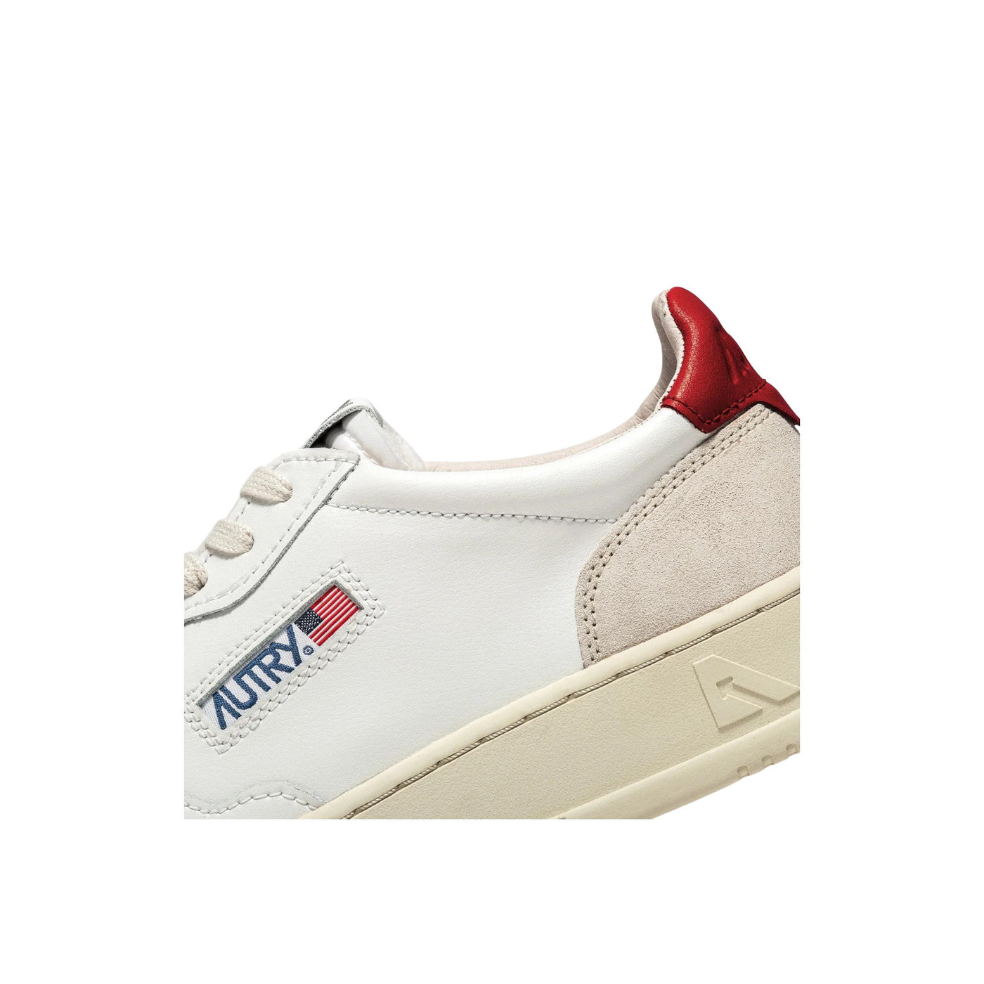 Sneakers Donna con dettagli scamosciati beige e dettaglio rosso