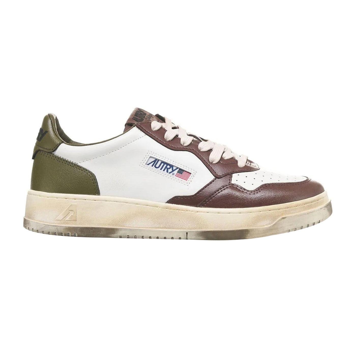 Sneakers Uomo modello Vintage con inserto Verde sul tallone e logo sul lato esterno