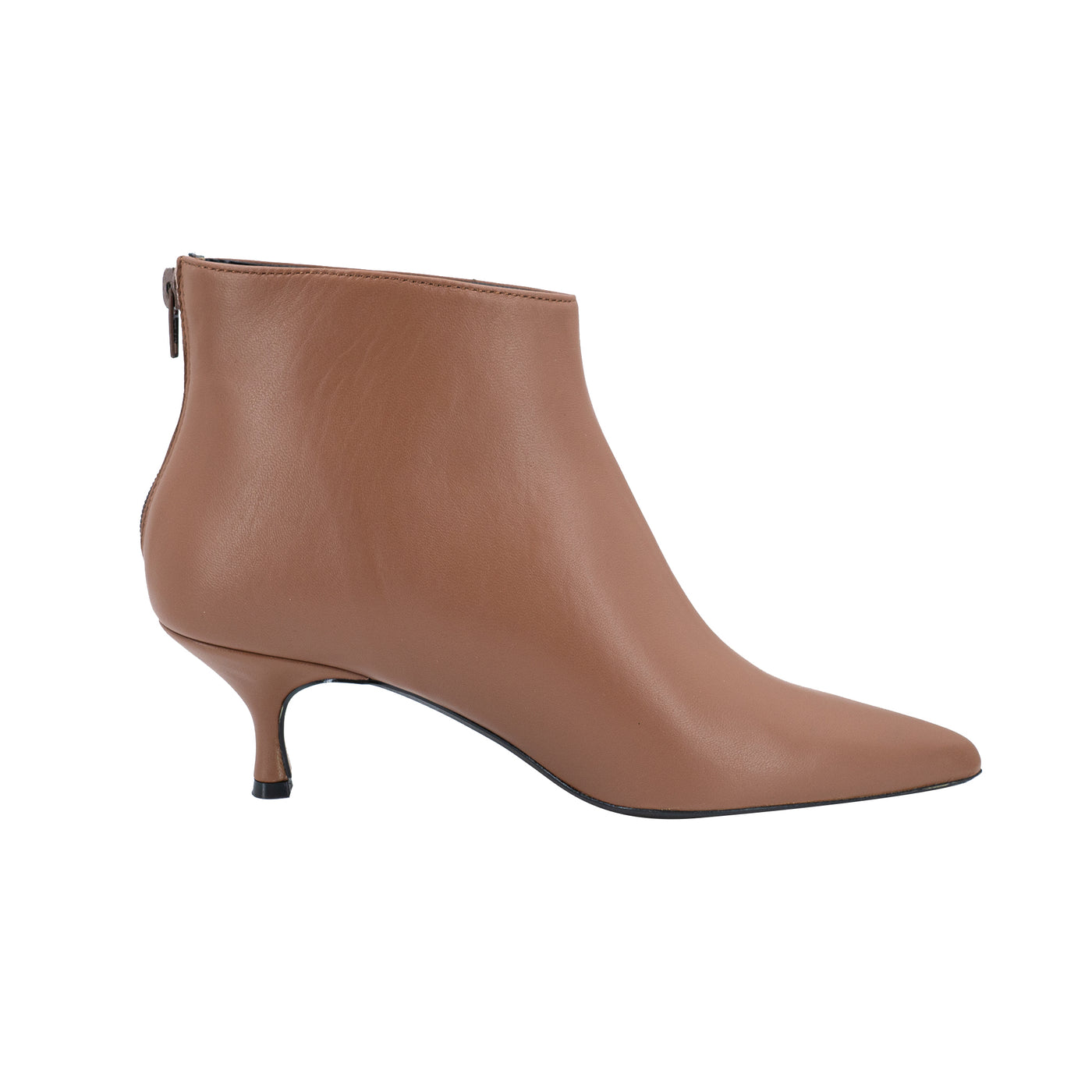 Women's ankle boots with low heel