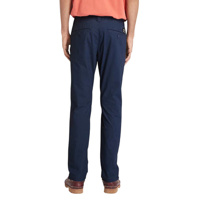 Acquista subito il Pantalone Uomo, in tessuto elasticizzato, spaziose tasche laterali e chiusura con zip e bottone firmato Timberland su Old England: vieni a scoprire tutta la collezione sul nostro sito. 