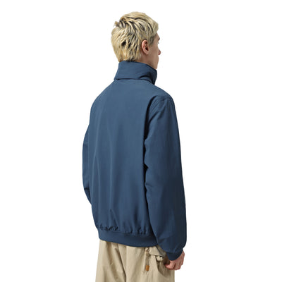 Acquista subito la Giacca Uomo, in nylon, chiusura con zip fino al collo, elastico in vita e logo ricamato sul petto, firmata Timberland, su Old England: vieni a scoprire tutta la collezione sul nostro sito