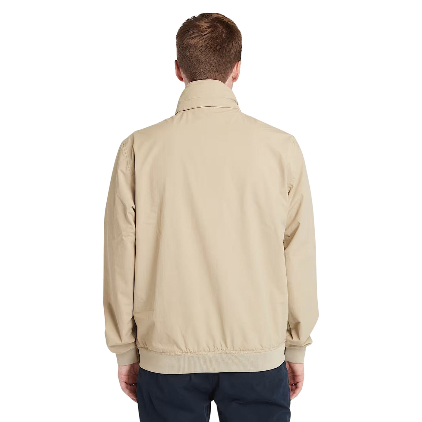 Acquista subito la Giacca Uomo, a maniche lunghe, chiusura con zip, cappuccio integrato e logo ad albero ricamato firmata Timberland su Old England: vieni a scoprire tutta la collezione sul nostro sito. 