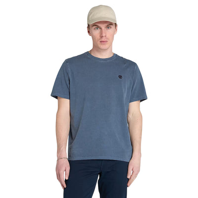Acquista subito la T-shirt Uomo, realizzata in puro cotone a maniche corte, scollatura a giro collo e logo ricamato sul petto, firmata Timberland su Old England: vieni a scoprire tutta la collezione sul nostro sito