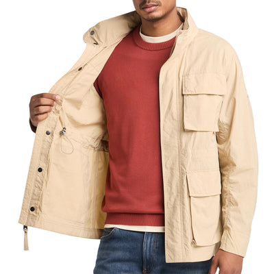 Acquista subito la Giacca Uomo, apertura con zip a tutta lunghezza, cappuccio e girovita, regolabile, e numerose tasche, firmata Timberland su Old England: vieni a scoprire tutta la collezione sul nostro sito.