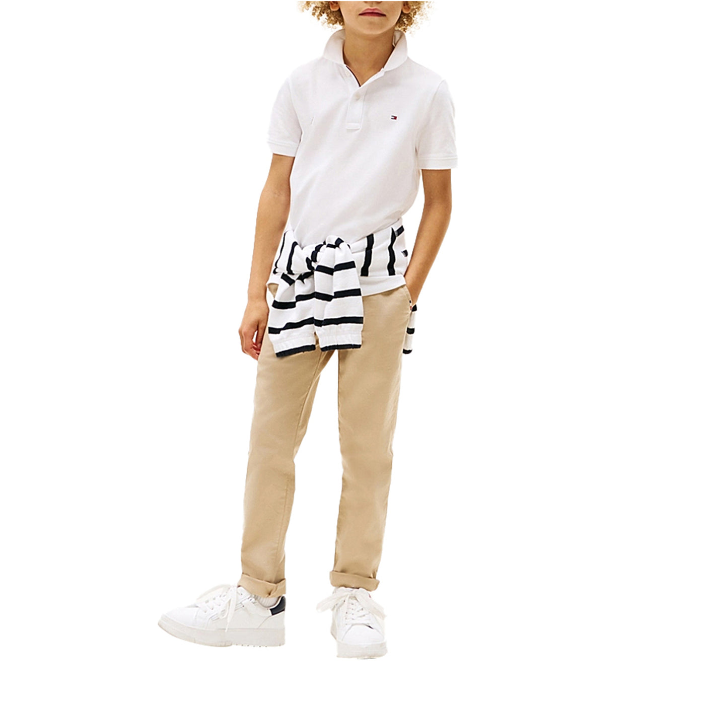 Polo Bianca Bambino con bandierina ricamata modello frontale