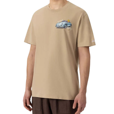 Acquista subito la T-shirt Uomo, in puro cotone, maniche corte e logo ricamato sulla manica, firmata Saint Barth, su Old England: vieni a scoprire tutta la collezione sul nostro sito