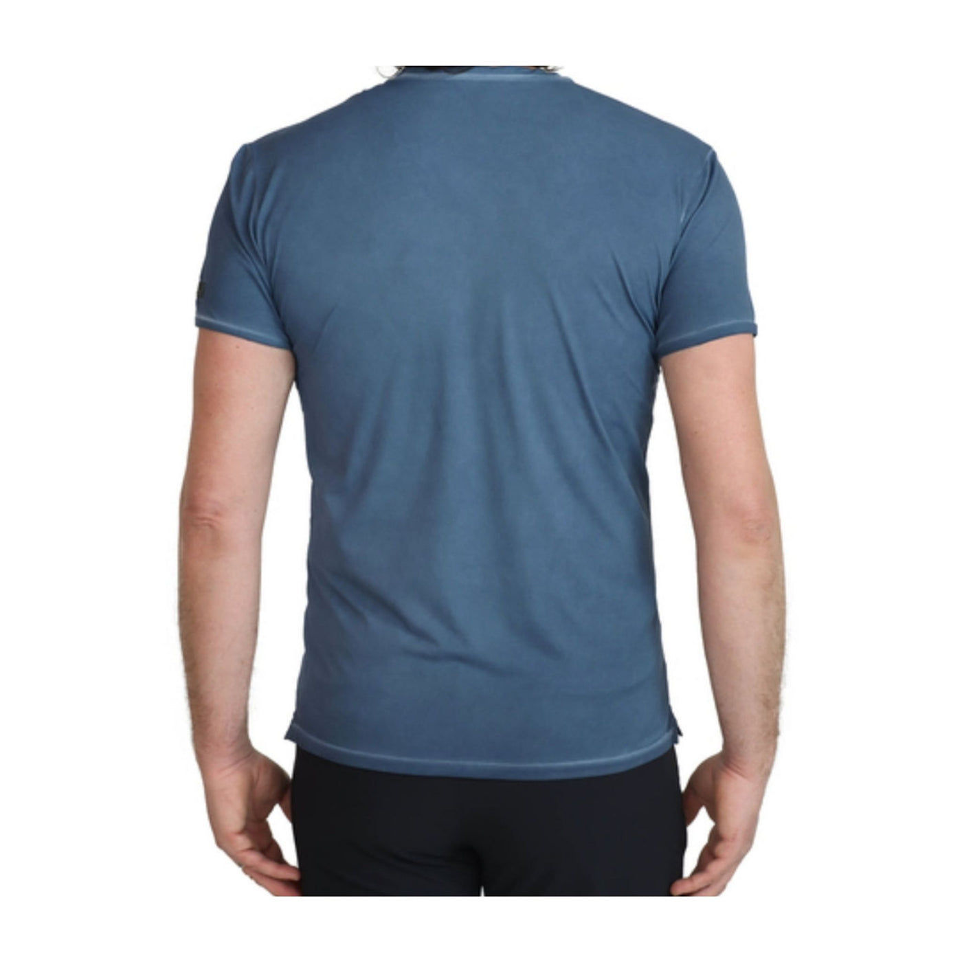 Men's crew-neck t-shirt with patch on the sleeve